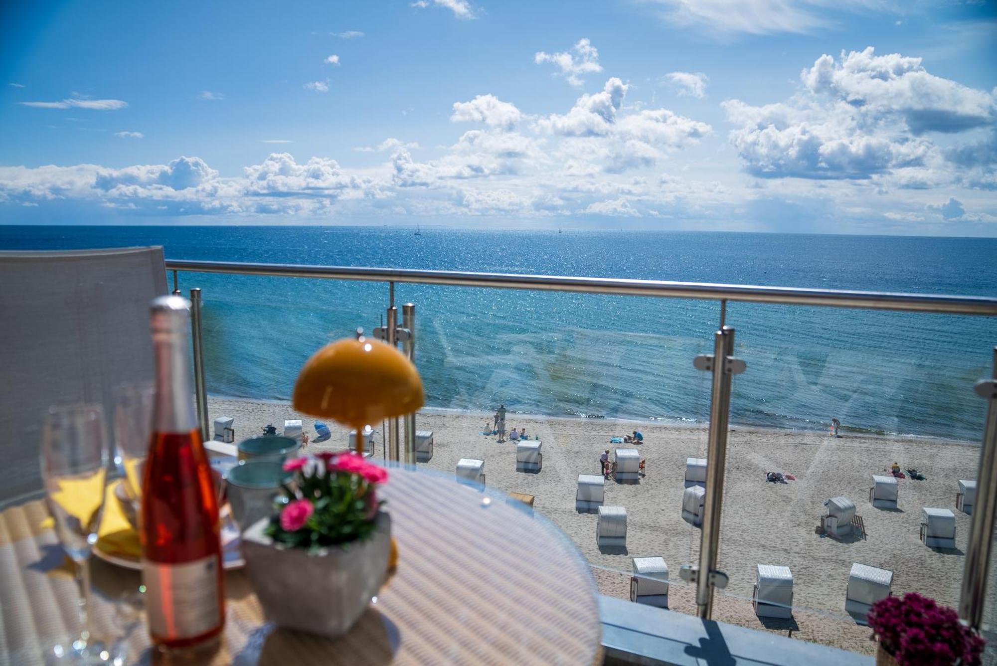 Turm-Appartement Strandburg فيهمارن المظهر الخارجي الصورة